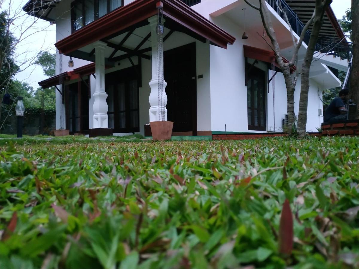Sigiriya Cashew Palace Resort Daganapothaha Ngoại thất bức ảnh